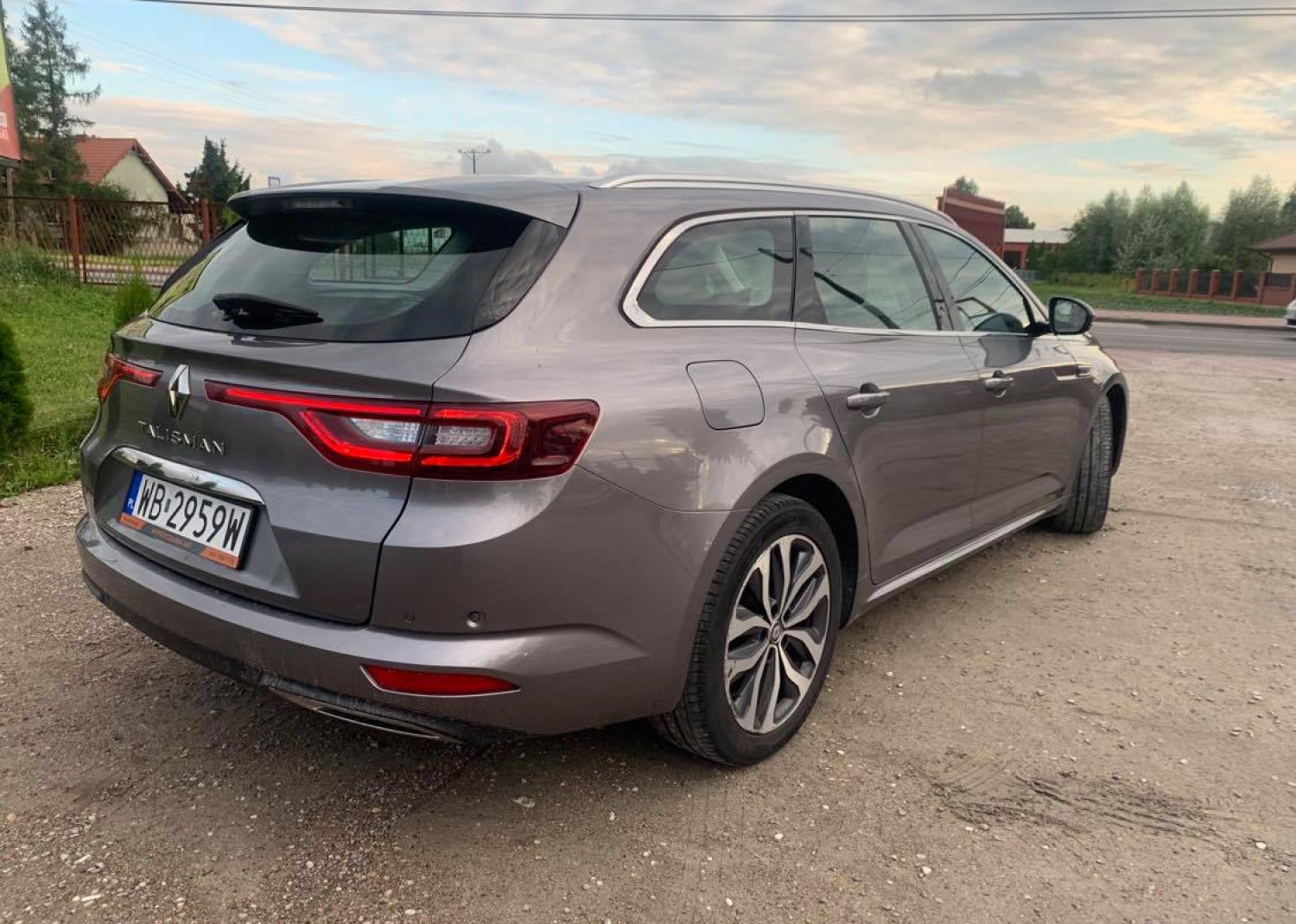 240562859_1083937695709373_2551022640176995225_n